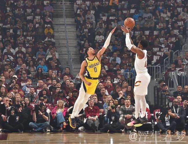 步行者客场取胜 骑士难挡哈利伯顿22分13助攻表现