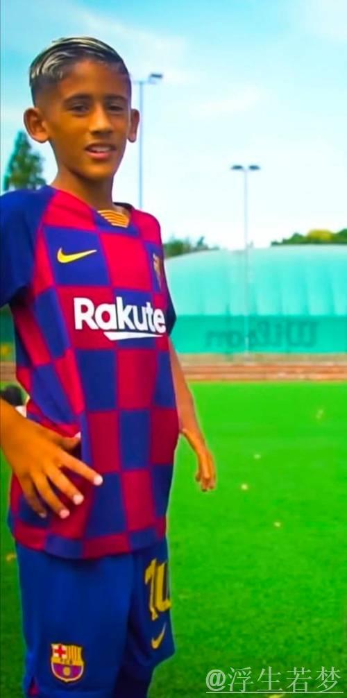 巴萨欲免费挖角曼联青训太子，曝其心怀儿萨梦！欧洲多家豪门觊觎